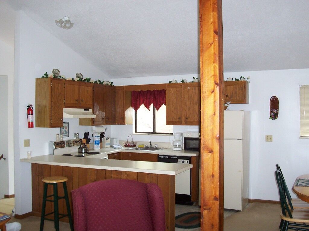 Fox Run Resort - Unit Kitchen