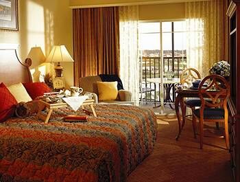 Hilton Grand Vacations Club on International Drive - Unit Bedroom