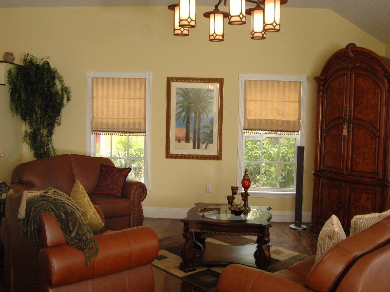 Universal Resort Kissimmee - Living Area