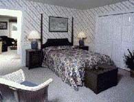 Bedroom at The Suites at Eastern Slope Inn