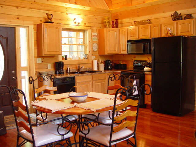 Executive Timbers Resort and Golf Club - Dining Space