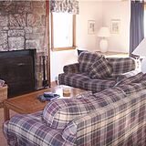 Tristram's Landing — Unit Living Room - Cottage