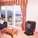 Laugharne Park — - Unit Living Area