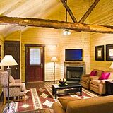 Bluegreen Shenandoah Crossing — Cabin Living Area