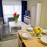 Los Amigos Beach Club — Living and Dining Area
