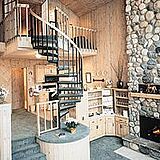 Causeway on Gull — - Unit Living Area