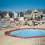 Wyndham Governor's Green — - Pool