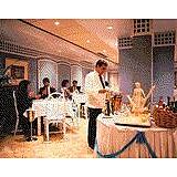 Topaz Beach Club — Dining at