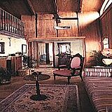 Driftwood Inn Resort &mdash; - Unit Living Area