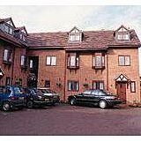 Stratford Court