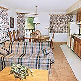 4 Seasons at Beech — - Unit Living Area