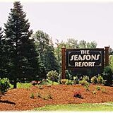 The Seasons at Sugarbush Resort — - Entrance