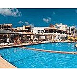 Coral Reef Club at Suncrest Hotel — Outdoor Pool at