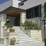 Leoniki Residence