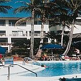 Four Winds Beach Resort &mdash; - Pool
