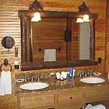 The Whiteface Lodge — - Unit Bathroom