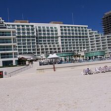 Hard Rock Hotel Cancun &mdash; - exterior