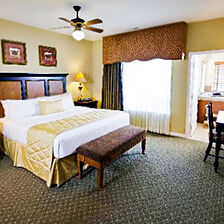 The Historic Powhatan Resort — Bedroom