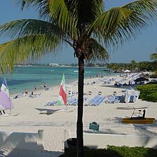 Westwind II Club — Beach