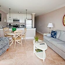 Vacation Time of Hilton Head Island - Ocean Dunes — Living Area