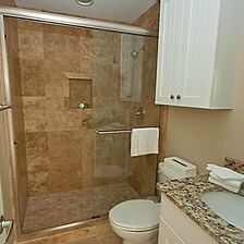 Vacation Time of Hilton Head Island - Ocean Dunes — Bathroom