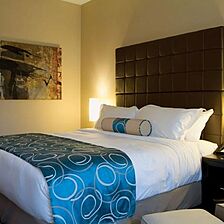 Grande Rockies Resort — Bedroom