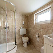 Admiralis Panzio — Bathroom