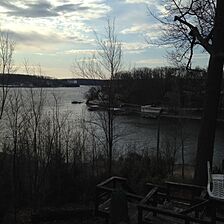 Lake Chalet Resort