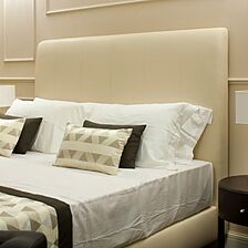 Hilton Grand Vacations at Borgo alle Vigne — Bedroom