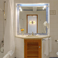 Oura-View Beach Club — Sample unit