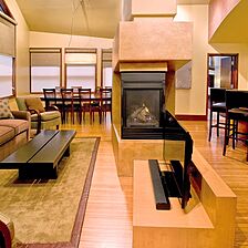 Wyndham Sundara Cottages at Wisconsin Dells — Living Area