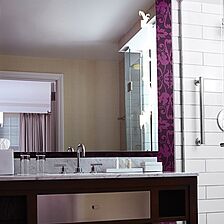 Marriott Vacation Club Pulse at The Mayflower, Washington, D.C. &mdash; Marriott Vacation Club at the Mayflower Bathroom