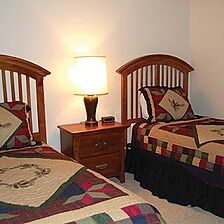 Lion's Gate Pines Lodge &mdash; Bedroom