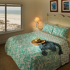 Palm Beach Resort — Bedroom