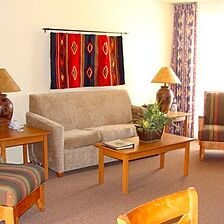 Royal Aloha Vacation Club - Chandler — Living Area