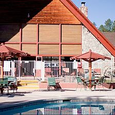 Kohl's Ranch Lodge — Pool Area