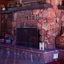 Kohl's Ranch Lodge — Lobby Fireplace