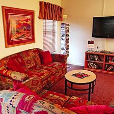 Sedona Pines Resort — Living Area