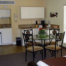 The Inn at Silver Lakes — Kitchen and Dining Area
