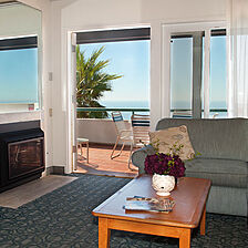 Laguna Surf — Living Area