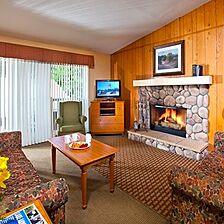 Lake Arrowhead Chalets — Living Area