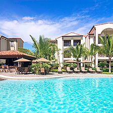Breeze Private Residences Club — Pool
