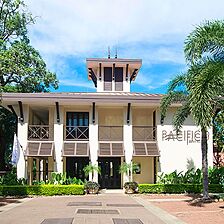 Breeze Private Residences Club — Exterior