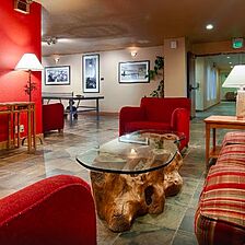 Squaw Valley Lodge — Lobby