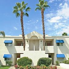 4 Seasons at Desert Breezes Resort — Exterior