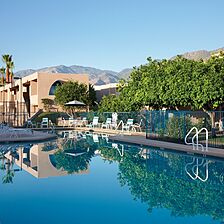 Vista Mirage Resort &mdash; Pool