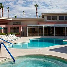 The Plaza Resort & Spa — Pool