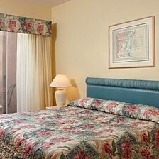 The Plaza Resort & Spa — Bedroom