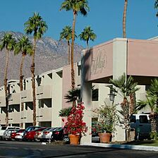 The Plaza Resort & Spa — Exterior