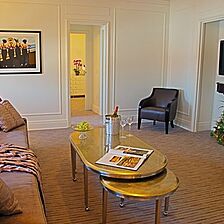 WorldMark San Diego - Inn at the Park &mdash; Living Area